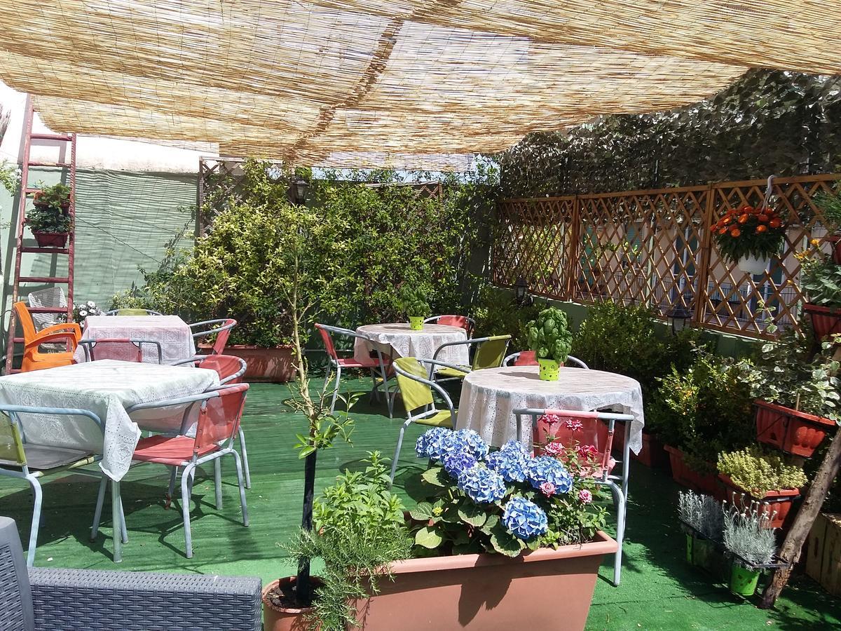 B&B Dolcevita Pompeji Exteriör bild