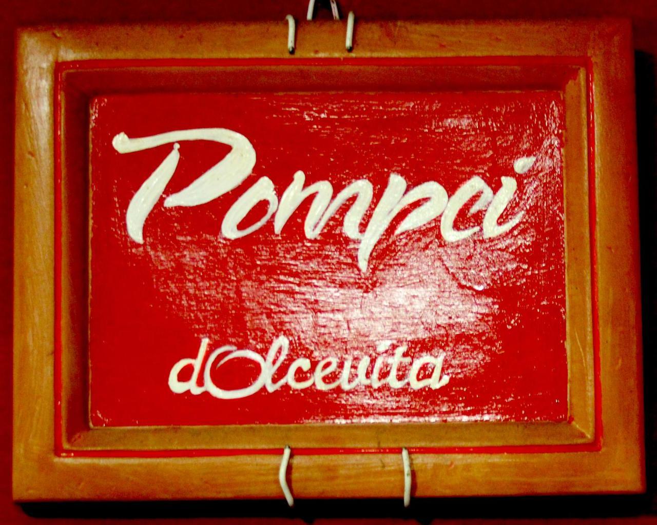 B&B Dolcevita Pompeji Exteriör bild